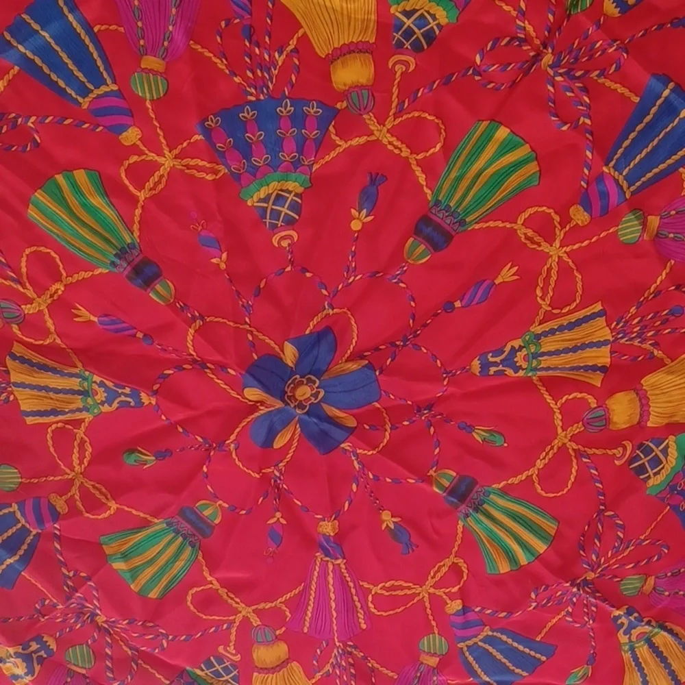 Vintage Jacqueline Ferrar Tassel pattern 100% Silk Scarf, 31